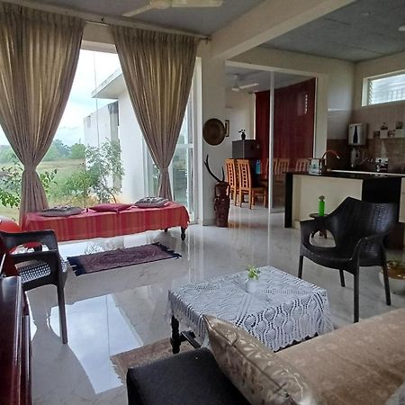 Shi'S Unique & Private 180 Degree Glass House In Pollāchi Εξωτερικό φωτογραφία